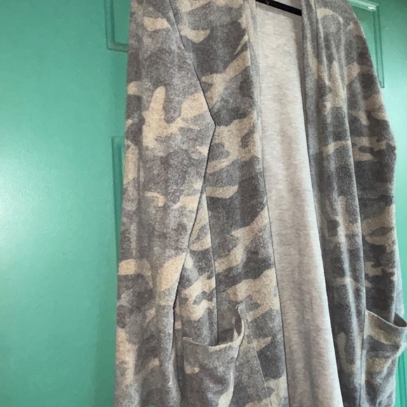 Cherish medium camo long kimono cardigan - Picture 4 of 6
